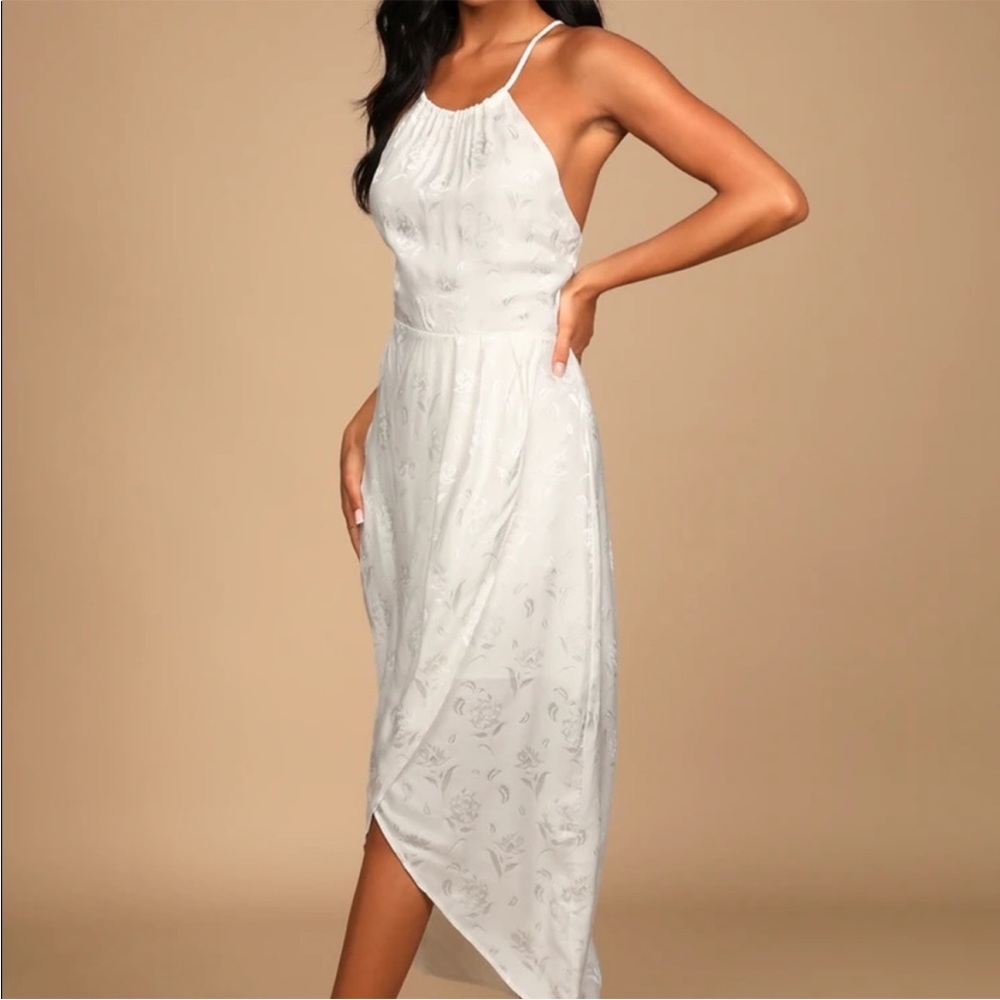 Lulus Remarkable Moments White Floral Jacquard Satin Tulip Midi Dress Sz Medium - Picture 4 of 16
